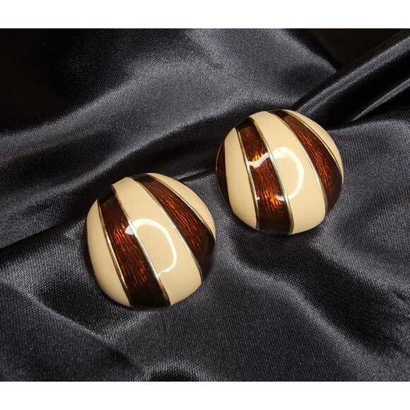 Authentic Vintage Ciner Earrings Mid-Century Dome Clip-Ons - Picture 1 of 6